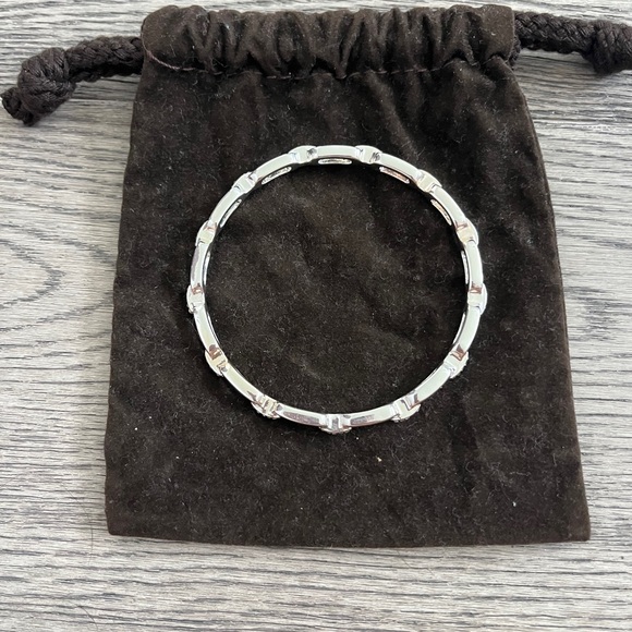 Anne Klein bangle bracelet - Picture 2 of 2